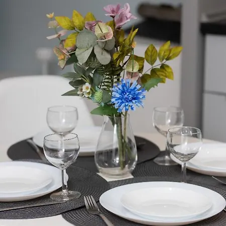 דירה Sokolowska One Bedroom By Renters ורשה