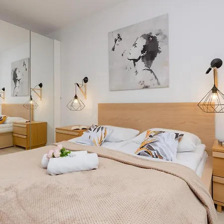 Appartement Sokolowska One Bedroom By Renters *