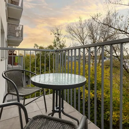 Sokolowska One Bedroom By Renters *